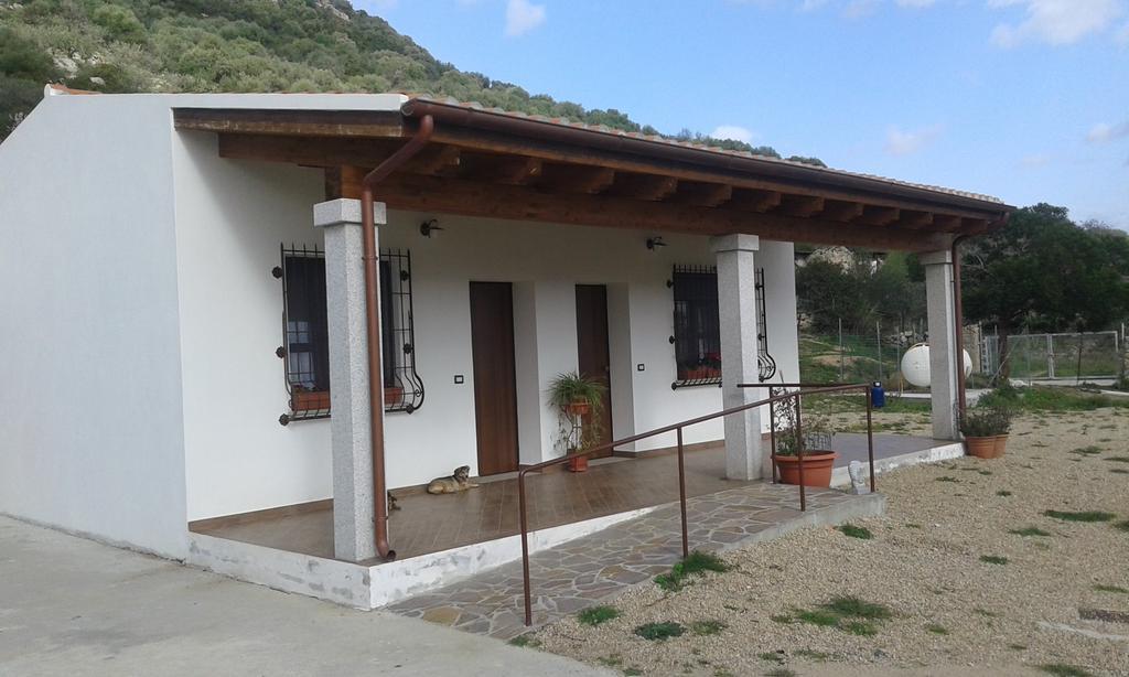 Agriturismo Locoe Ольена Экстерьер фото