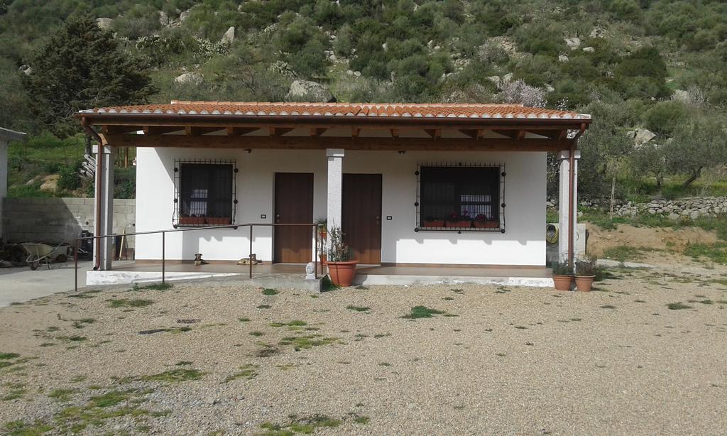 Agriturismo Locoe Ольена Экстерьер фото